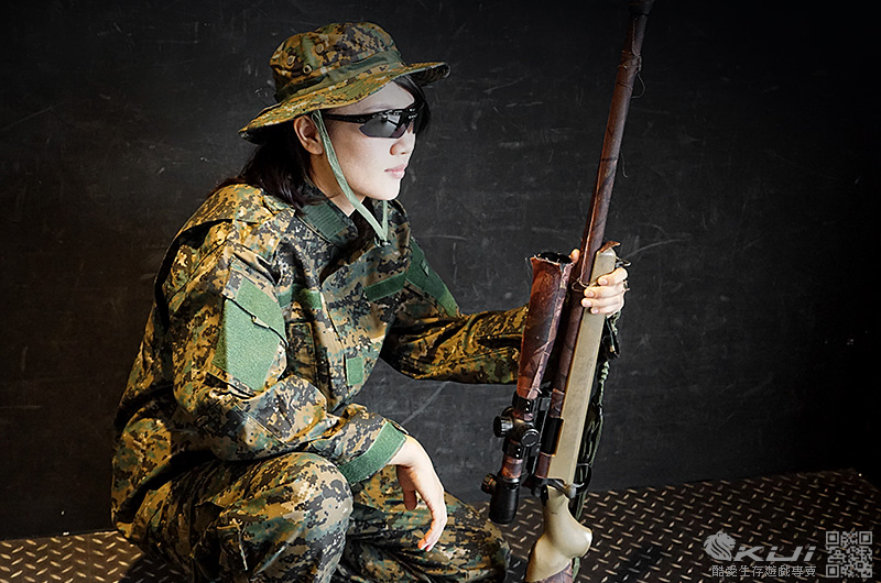 美軍三代特戰版 BDU 數位叢林迷彩套服 (S號上衣+褲子) 迷彩服 戰鬥服